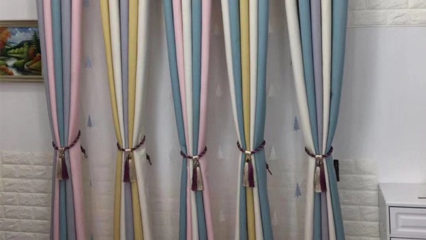 環(huán)保又高效的窗簾裁剪機