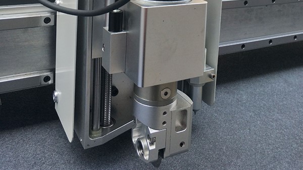 雨傘布全自動電腦裁剪機