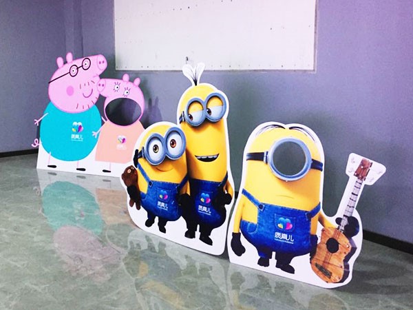 廣告標牌CCD定位切割機