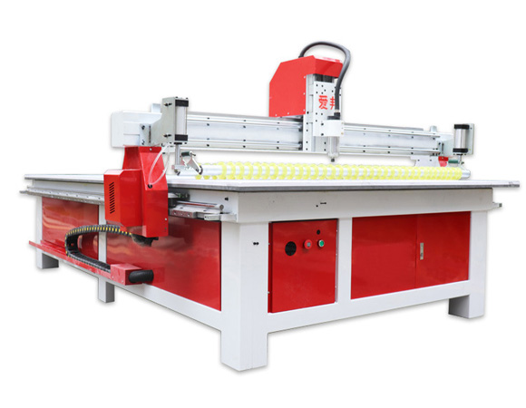 旋轉(zhuǎn)刀腳墊下料機