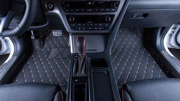 兩款適用于制造汽車腳墊的裁床